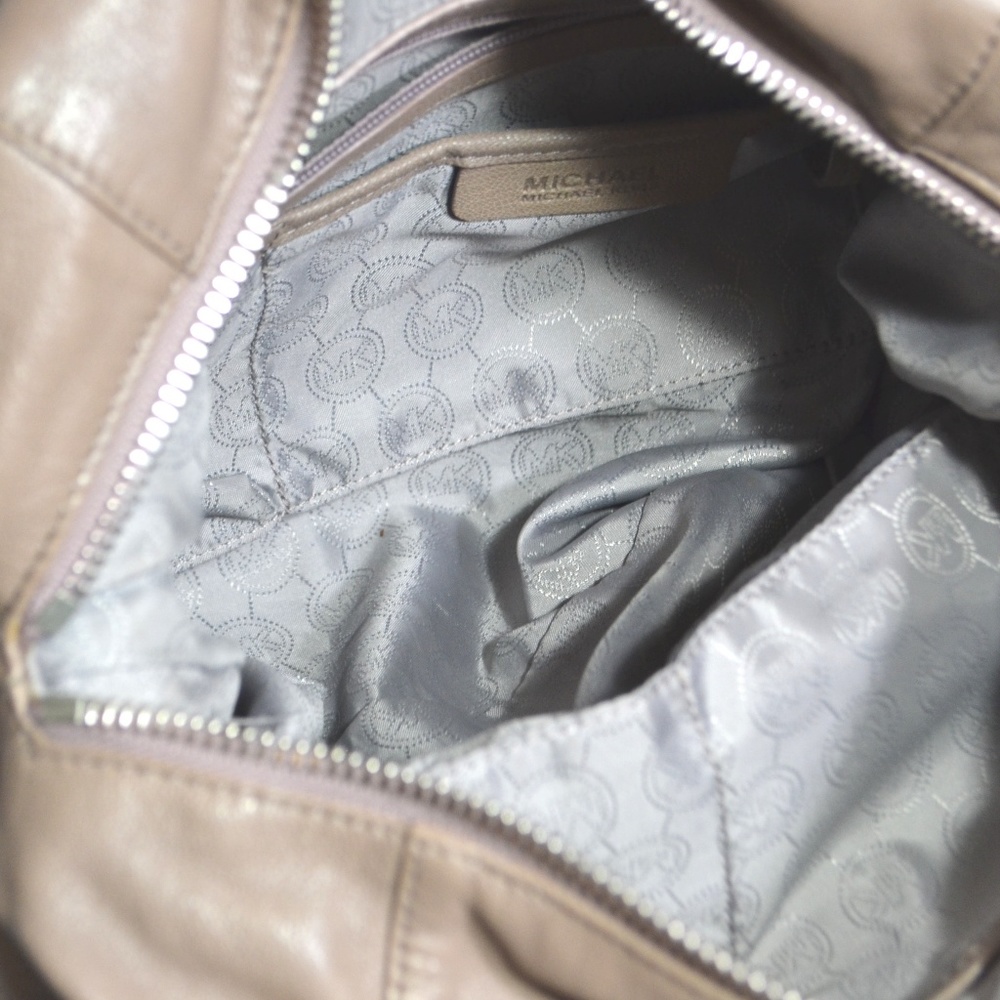 Authentic Michael Kors Taupe Leather Purse Bag - Picture 7 of 8